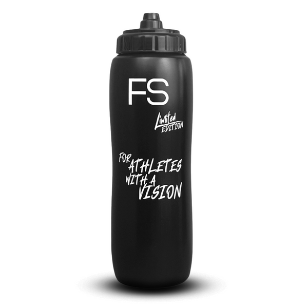 Bild von schwarzer FS Trinkflasche mit aufschrift in weiß: FS
Limited Edition
For Athletes with a Vision